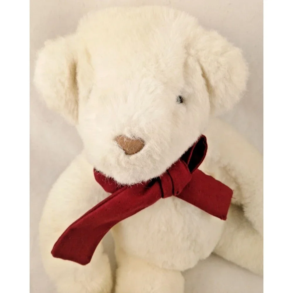Vintage GUND Collector's Classic White Teddy Bear 1992 Brown Nose & Eyes